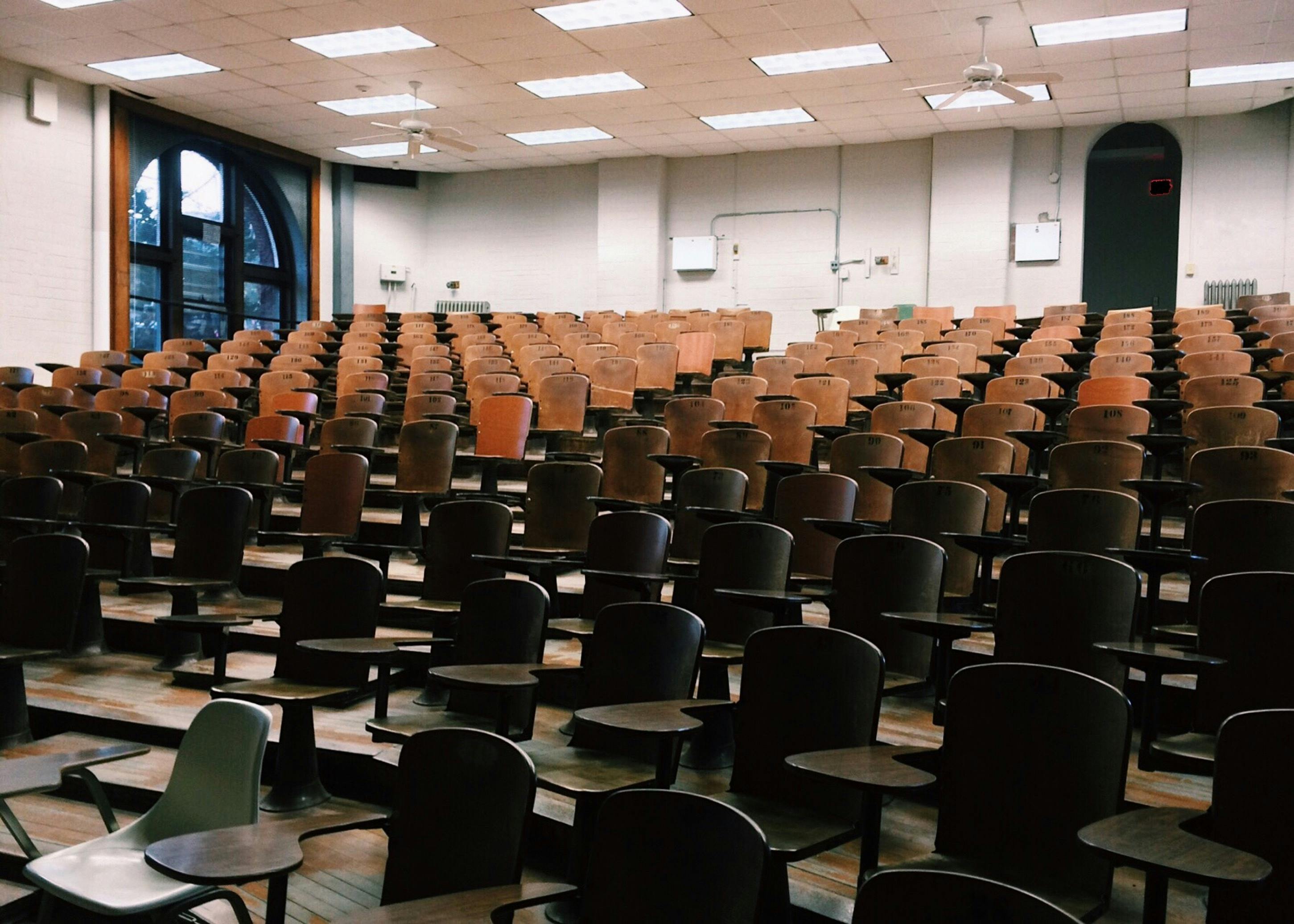 【Asso升學】副學士 Asso 課程全攻略！入學要求、升大學途徑、學費及資助一次過講清楚！🎓💡